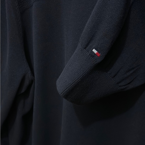 362 Tommy Hilfiger | NWOT Men's Dark Blue Kit Crewneck Sweater (size 2XL) - Picture 7 of 15